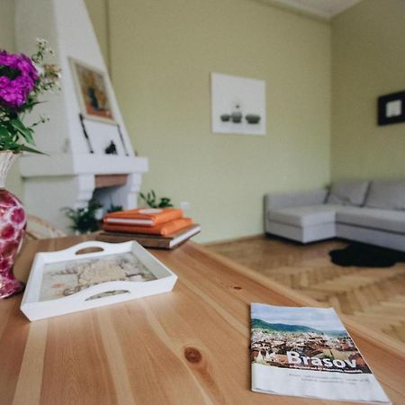 Love Nest Брашов Экстерьер фото